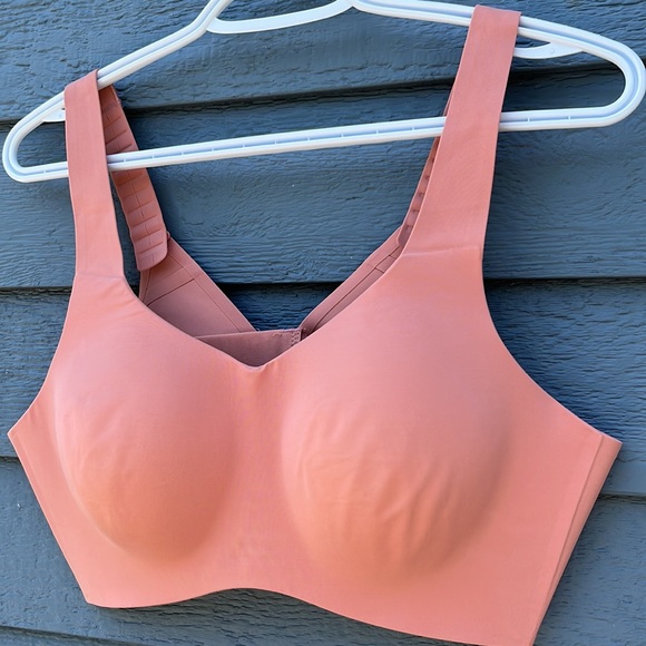 Knix Catalyst Sports Bra - Picture 3 of 11